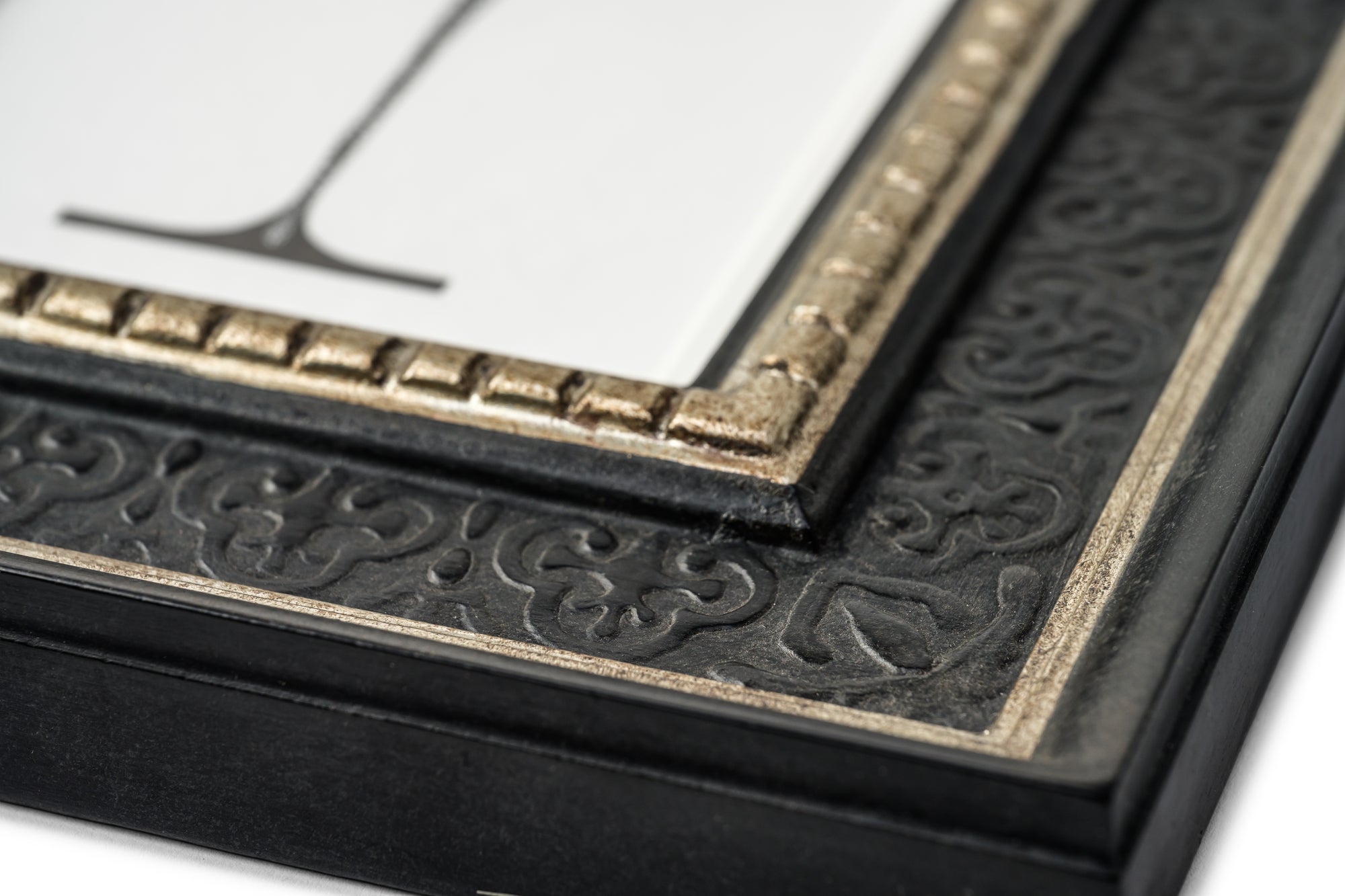 Morihiko Kawamoto × Kurogane Frame - Präparat series